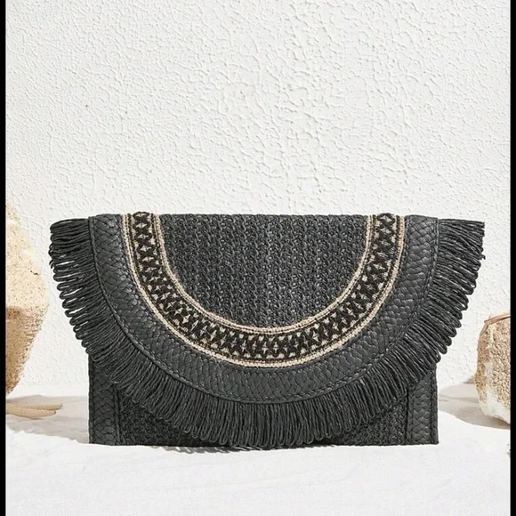 Dual-Color Straw Woven Fringe Clutch Purse - Picture 8 of 12
